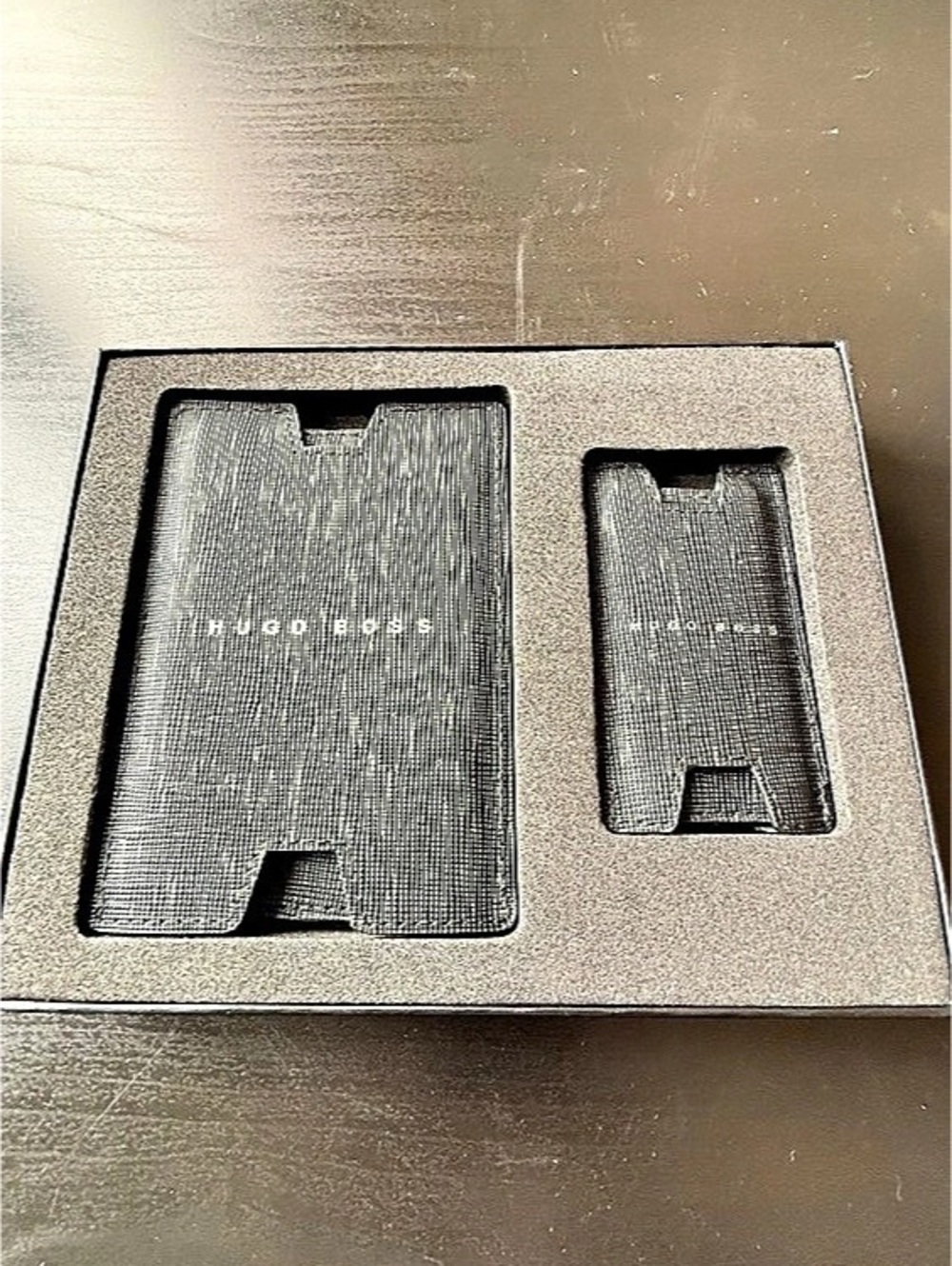 HUGO BOSS Black Leather Travel Luggage ID Tag Set Boxed New